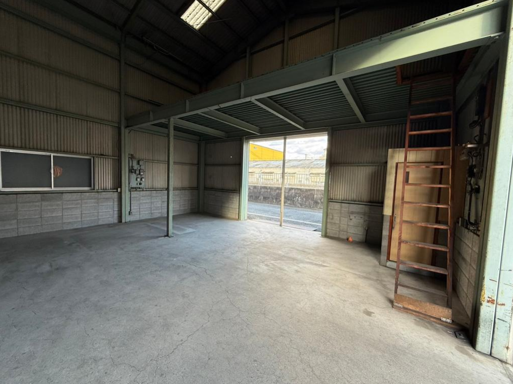 大阪市生野区巽西2-15-13 巽西2丁目貸工場