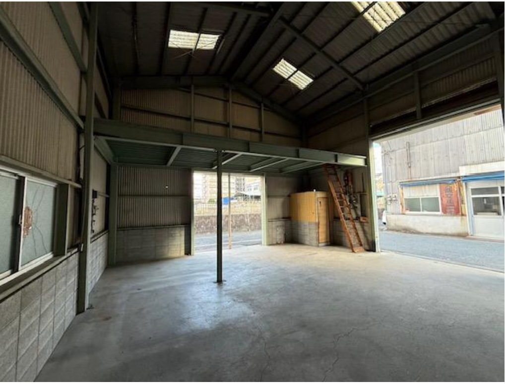 大阪市生野区巽西2-15-13 巽西2丁目貸工場