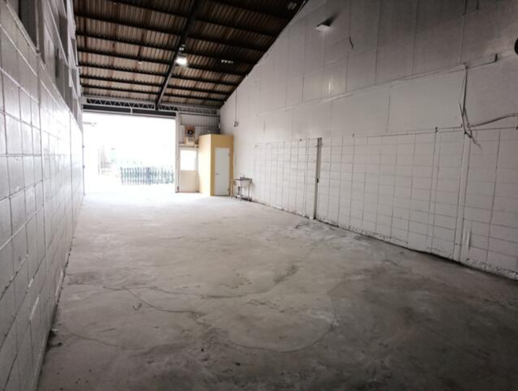 東大阪市衣摺6-10-22 東大阪市衣摺貸倉庫