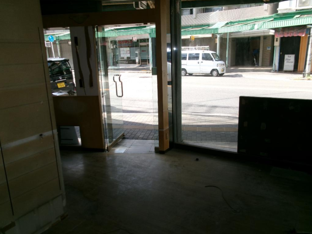 茨木市駅前1-4-7 駅前ＡＫビル貸建物