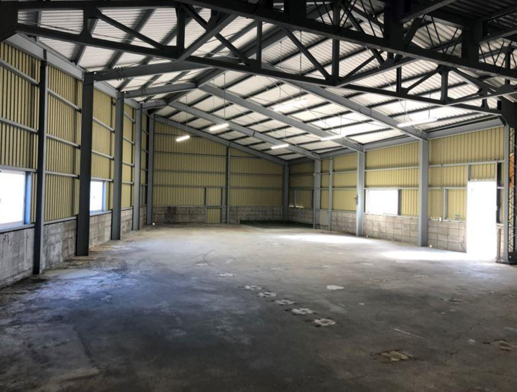 富田林市南大伴町1-13-41 イマス南大伴町倉庫