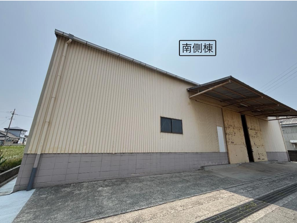 泉佐野市南中安松1597-1 羽倉崎貸倉庫の画像