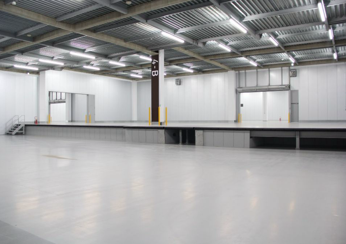 関西主管センター【物流センター】